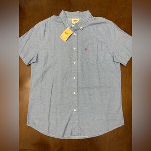 Men's Levi's SS Button Up Shirt Size XL NWT